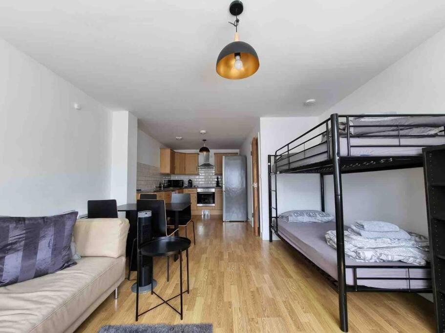 شقة Bright And Cosy 1 Bed Flat Next To Tower Bridge لندن المظهر الخارجي الصورة