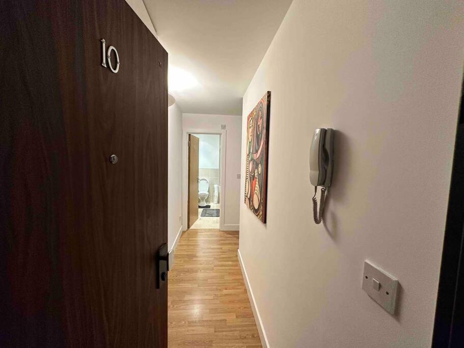 شقة Bright And Cosy 1 Bed Flat Next To Tower Bridge لندن المظهر الخارجي الصورة